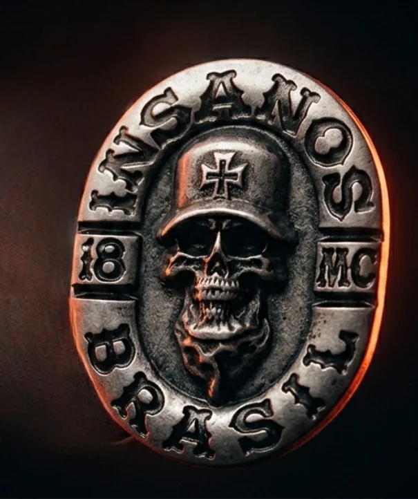 Pin Oficial Insanos CINZA FOSCO