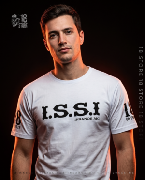 Camiseta - Issi - Caveirão